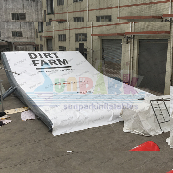 Inflatable Landing Ramp