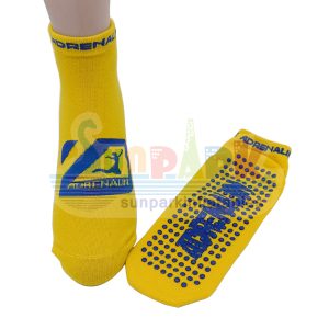 Non-skid socks